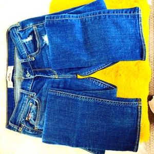 HOLLISTER *5* DARK DISTRESSED JEANS OR CAPRIS!  SO CUTE